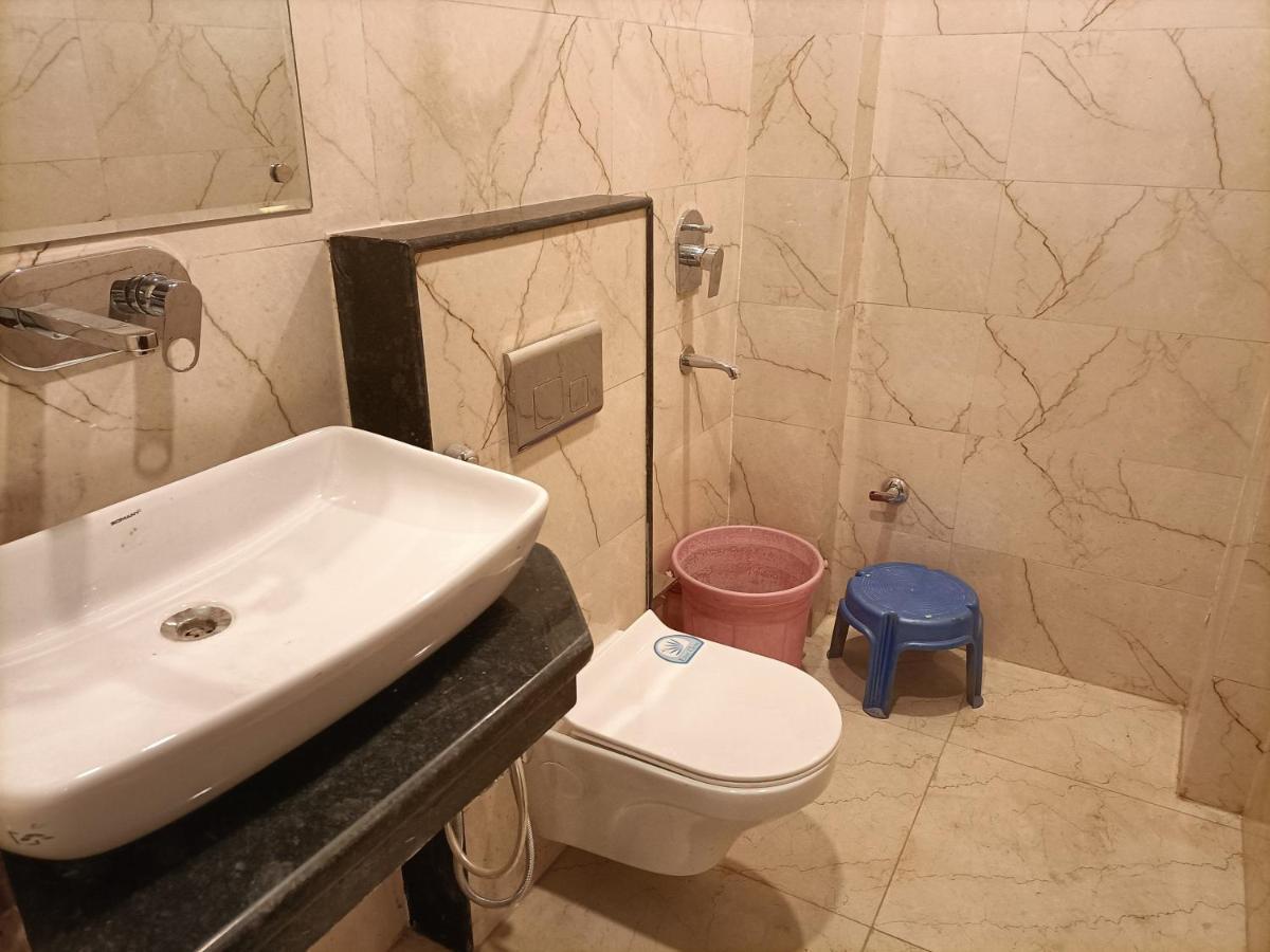 Hotel Tark Inn Near Igi Airport Delhi New Delhi Eksteriør bilde